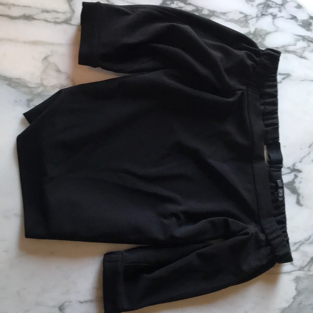 Tibi size 4, Off the shoulder top